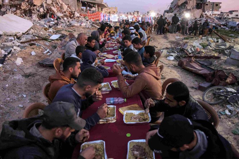 GAZZEDE BURUK RAMAZAN I Sofralardan eksilenler: Aileler, umutlar, hayatlar... Bu Ramazan, öncekilere hiç benzemiyor