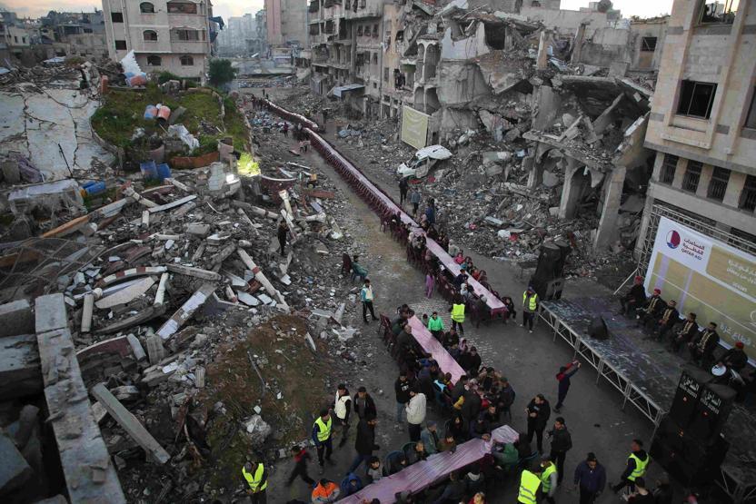 GAZZEDE BURUK RAMAZAN I Sofralardan eksilenler: Aileler, umutlar, hayatlar... Bu Ramazan, öncekilere hiç benzemiyor