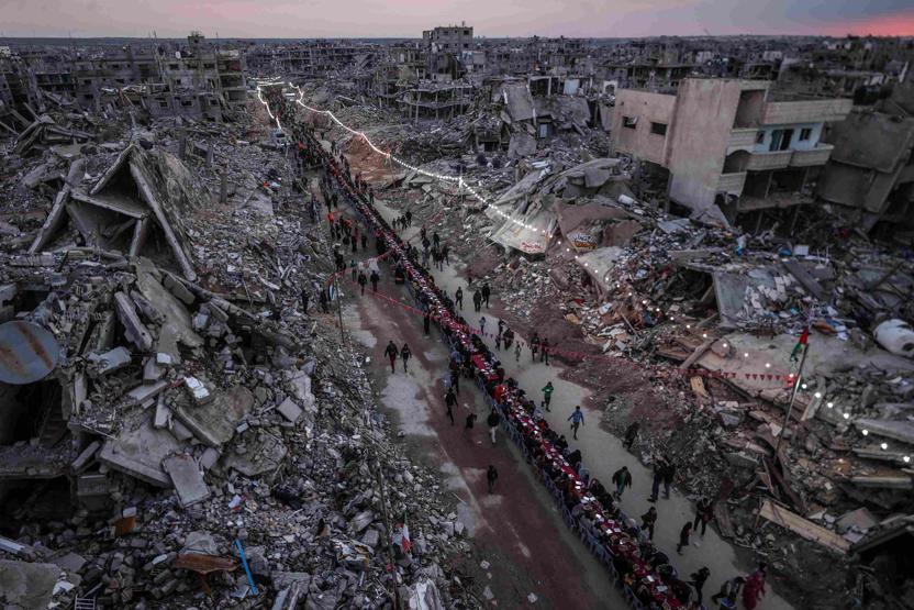 GAZZEDE BURUK RAMAZAN I Sofralardan eksilenler: Aileler, umutlar, hayatlar... Bu Ramazan, öncekilere hiç benzemiyor