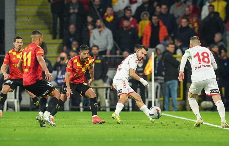 İzmir’de müthiş maç Göztepe 2-2 Samsunspor