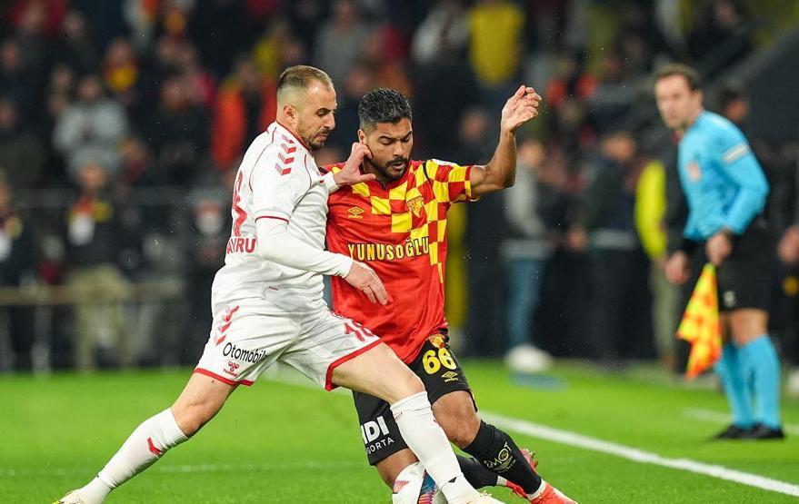 İzmir’de müthiş maç Göztepe 2-2 Samsunspor