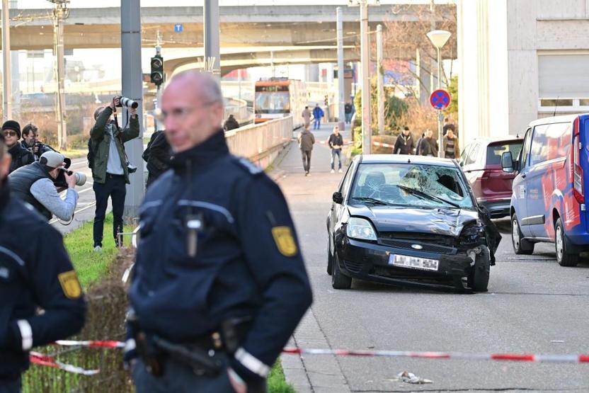 Mannheim şüphelisi hakkında neler biliniyor Araç içinde gizemli bir not bulundu....