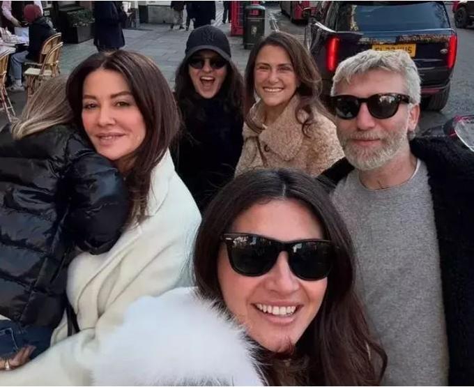 Başak Dizerden Londra pozları YORUM VE BEĞENİ YAĞDI