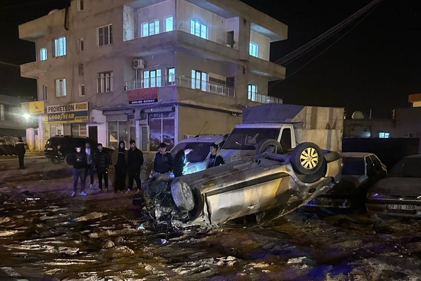 Halı saha maçı dönüşü feci kaza Hastaneye kaldırıldılar