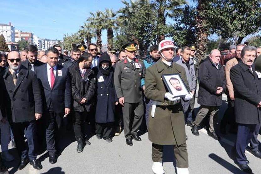 Şehit doktor, memleketi Samsunda toprağa verildi