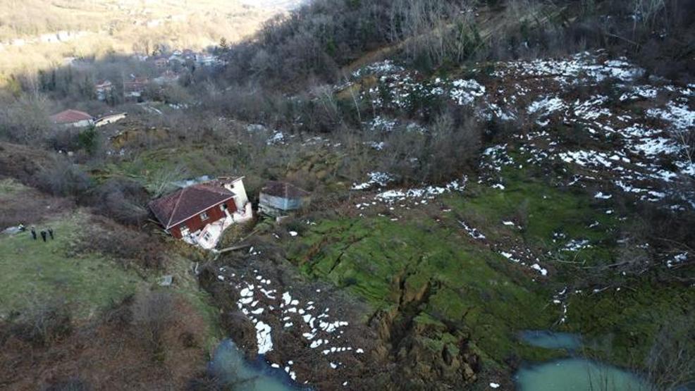 Sinopta devasa gölet oluştu: Heyelan bölgesi böyle görüntülendi