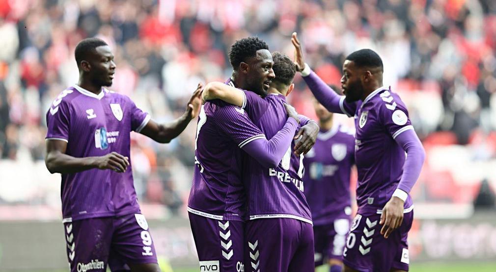 Samsunspor, Adana Demirspor’u 3 golle geçti