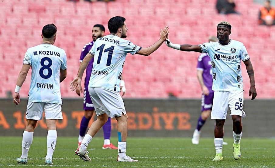 Samsunspor, Adana Demirspor’u 3 golle geçti