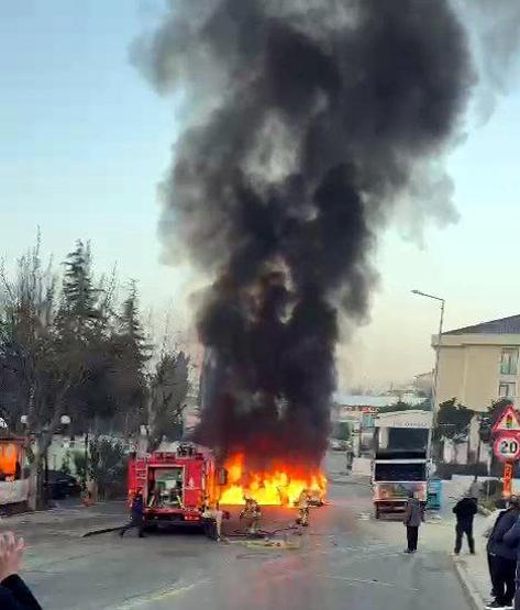 Görüntüler Avcılardan Alev topuna döndü: 7 araca çarptı