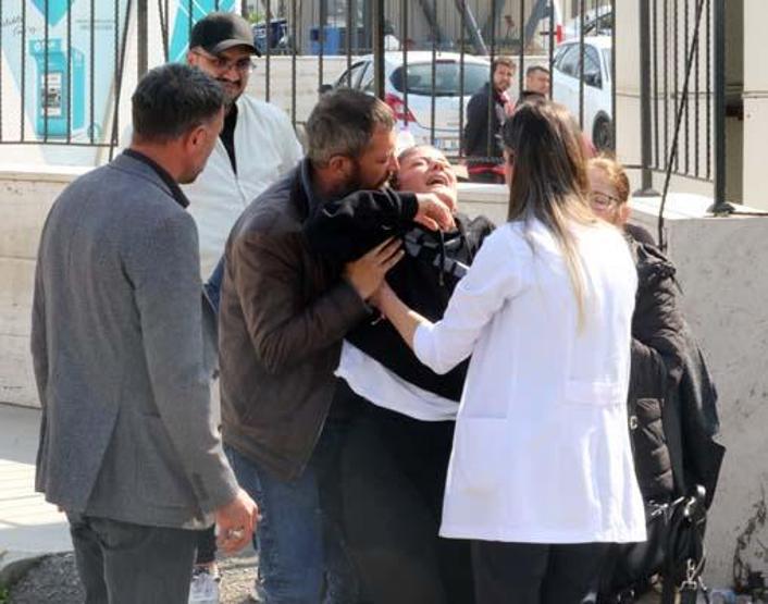 2 ay önce evlendiği hemşire eşini satırla öldürdü