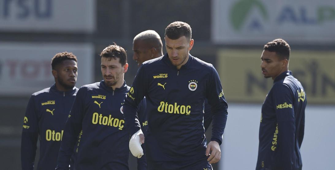 Real Madridden Edin Dzeko bombası Xabi Alonso istiyor...