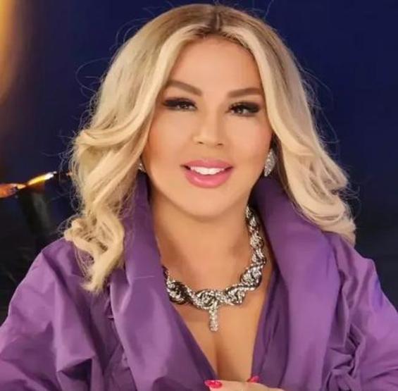 Safiye Soyman Photoshopun dozunu yine kaçırdı