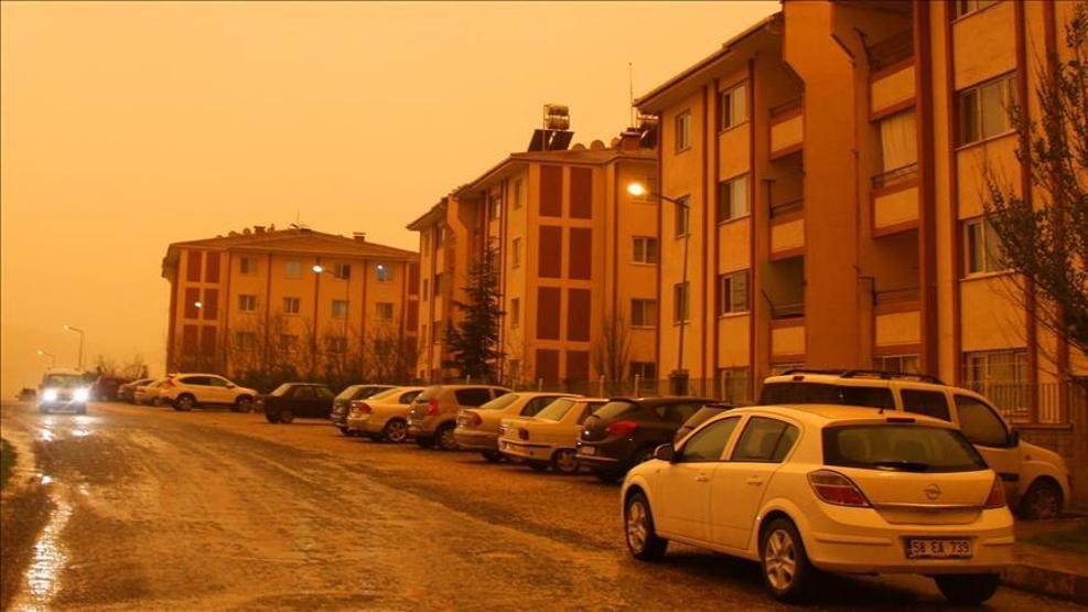 Dikkat Uzmanlar uyardı: Sakın dışarı çıkmayın İstanbulda göz gözü görmeyecek