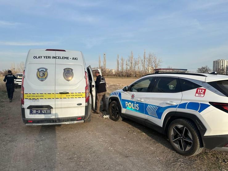 Kayseri’de Şüpheli Ölüm: Baygın Sanılan Şahsın Hayatını Kaybettiği Ortaya Çıktı