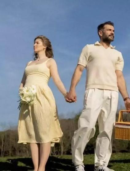 Rüzgar Aksoy’dan müjdeli haber Yakında baba olacak