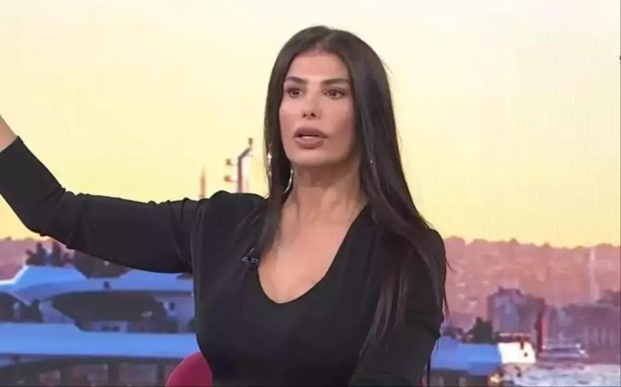 Şarkıcı Hatice neye uğradığını şaşırdı Şoke eden paylaşım: BOTOKS ZEHİRLENMESİ YAŞADIM