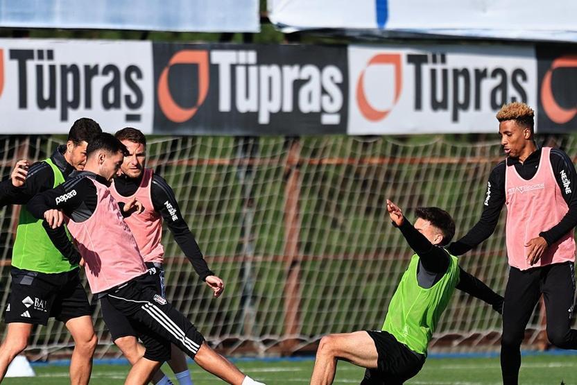 Beşiktaş, Galatasaray mesaisine başladı