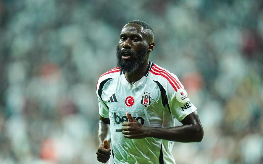 Beşiktaş, üçüncülük yolunda derbide hata yapmak istemiyor