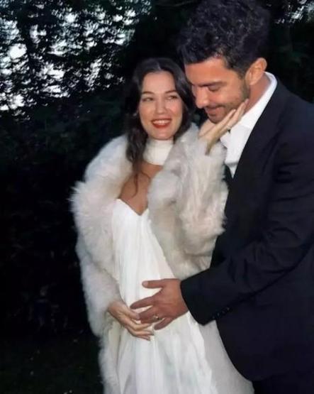 Pınar Denizden sürpriz karar