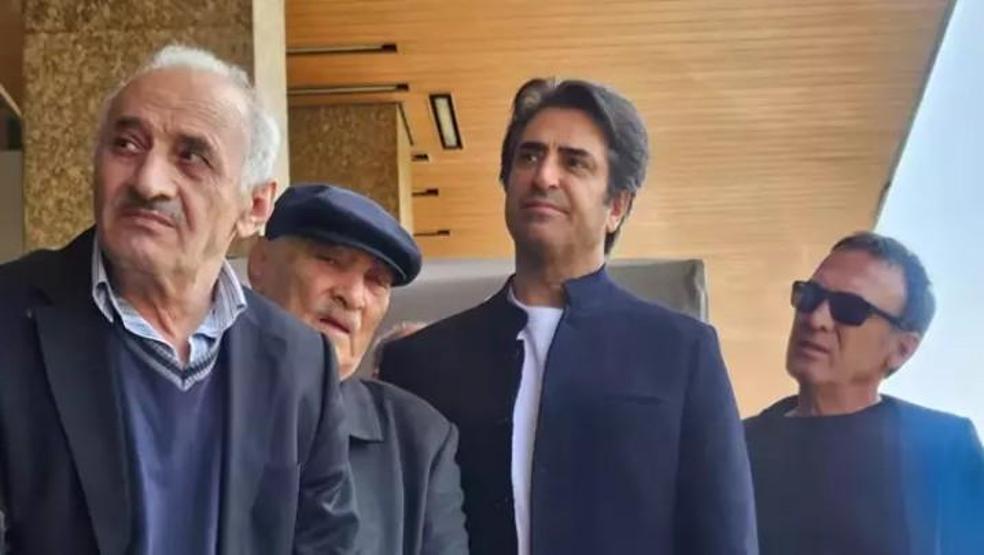 Sırrı Süreyya Önder için hastaneye akın ettiler: Eğer ölürsen, içimden kocaman bir parça daha kopacak