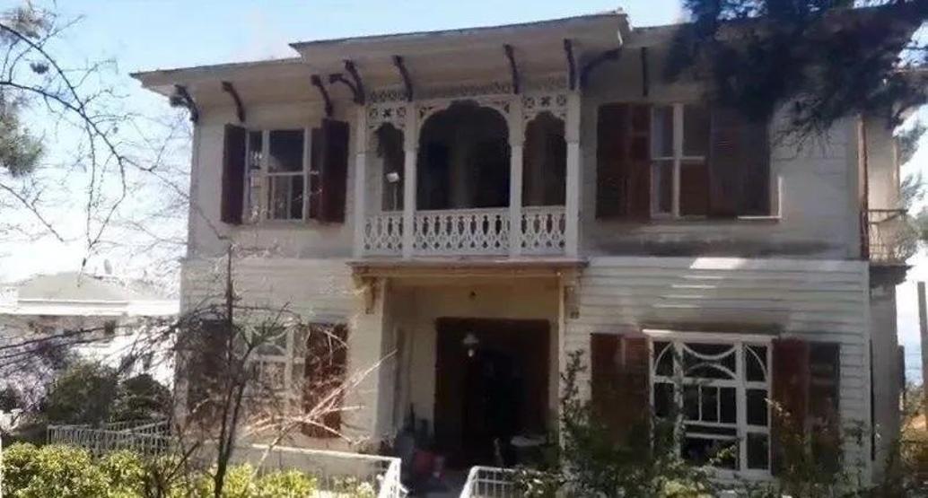 Şakir Paşa Ailesinin Ayşesi Nilsu Berfin Aktaştan duygulandıran paylaşım: YATTIĞIN YER İNCİTMESİN