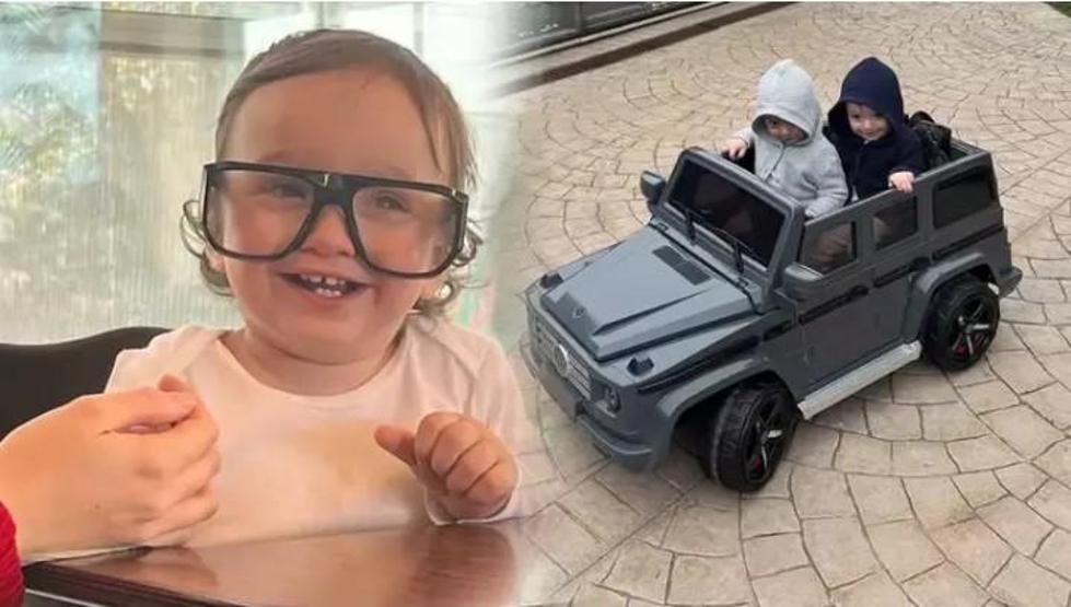Yasemin Şefkatli ikizleri Ayel ve Emirin son halini paylaştı