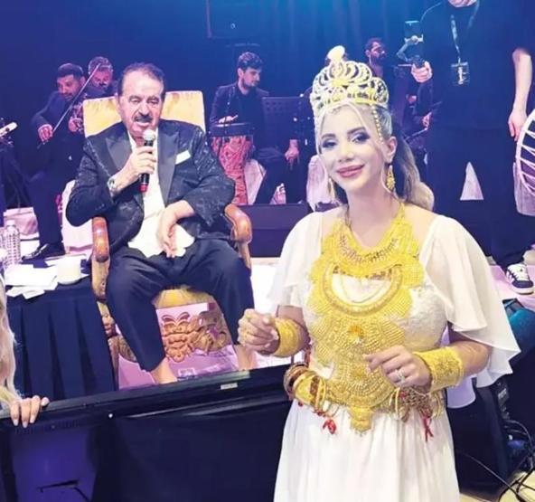Aleyna Dalverenin düğününe İbrahim Tatlıseste katıldı Milyon dolarlık altınlar ağızları açık bıraktı