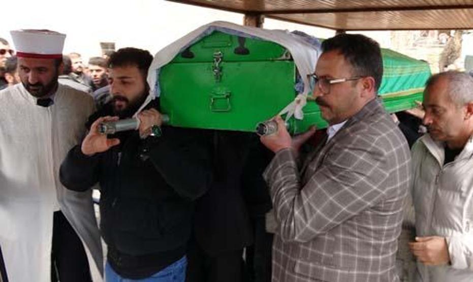 Kan donduran cinayet 24 yaşındaki Hatice toprağa verildi: Anneden yürek yakan feryat