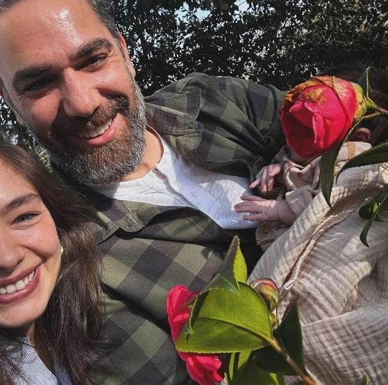 Yaprak Dökümünün Deniziydi Neslihan Atagülden duygusal paylaşım: SEN BENİM GÜVENLİ LİMANIMSIN