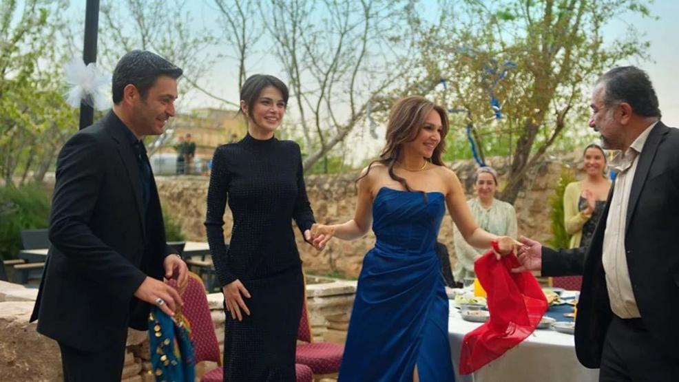 Uzak Şehirde Aşıkların Reyhani Şovu Reyhani Bahane Aşk Şahane