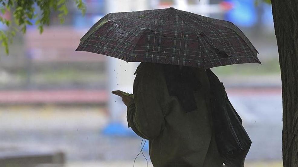Yeni Hafta ile Sıcaklıklar Artıyor: İstanbul’a Yağmur Uyarısı ve Toz Taşınımı Detayı