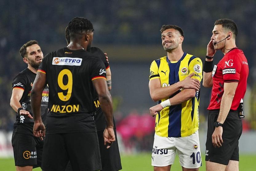 Fenerbahçenin eski yöneticisi Mahmut Usludan adaylık açıklaması Aziz Yıldırım nasıl bir yol izleyecek