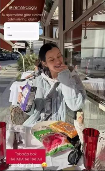 Instagramda kafa karıştıran olay Evliliklerinde kriz mi var