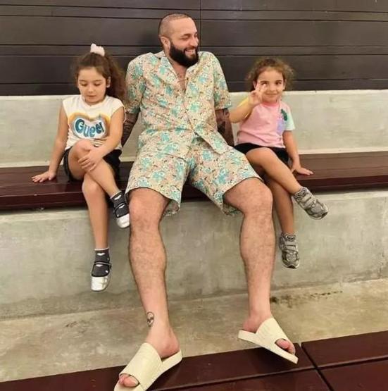 Berkayın olay olan saati çakma çıktı Bildiğiniz saat işte demişti...