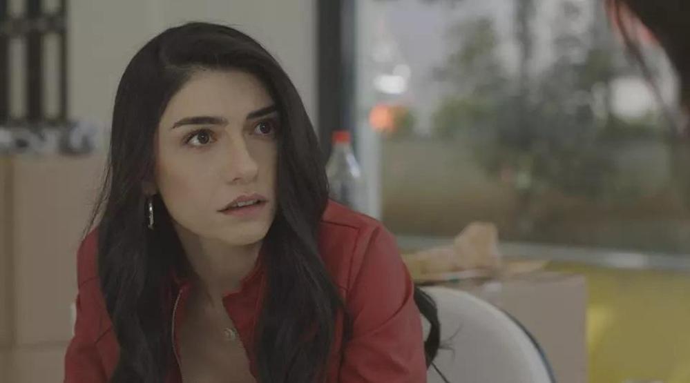 İnci Tanelerine damga vuran sahne Sen annemi öldüren birinin hayatını kurtarmamı istiyorsun’