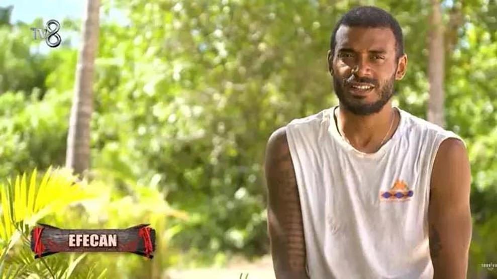 Survivordan elenen Efecan Dianzenza: Babamla 27 yıl sonra telefonda tanıştım