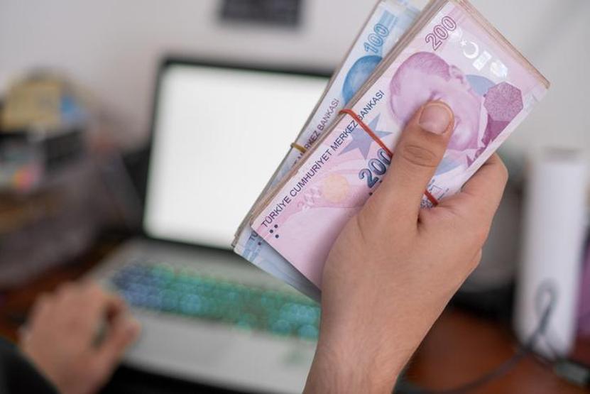 SON DAKİKA EMEKLİ ZAMMI HABERİ | SSK ve Bağkur emeklilerine yeni zam tablosu İşte kuruşu kuruşuna hesaplama...