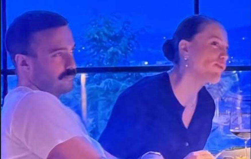 Serenay ve Mertin aşk dolu yemeği