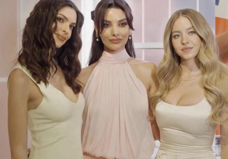 Hazal Filiz Küçükköse paylaşımıyla adından söz ettirdi Dünya yıldızlarıyla bir araya geldi