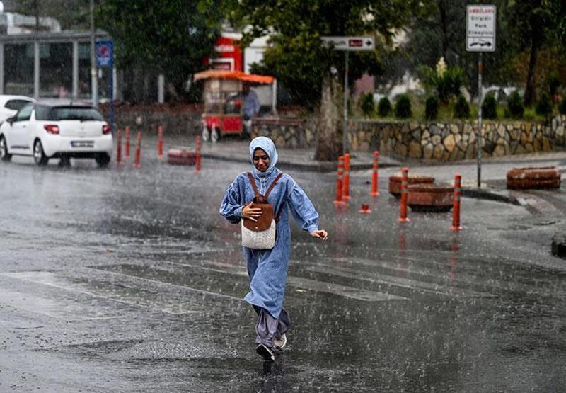 SON DAKİKA HABERİ: Meteoroloji il il uyardı: Şiddetli yağış geliyor