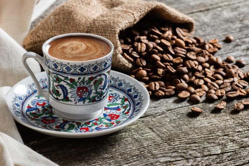 100 yıllık ömrün sırrı kahvede Kahvenin en faydalı olduğu saat hangisi Günde kaç fincan tüketilmeli