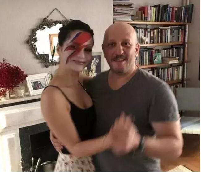 Serkan Keskin ve Meriç Aral bebeklerine kavuşmak için gün sayıyor