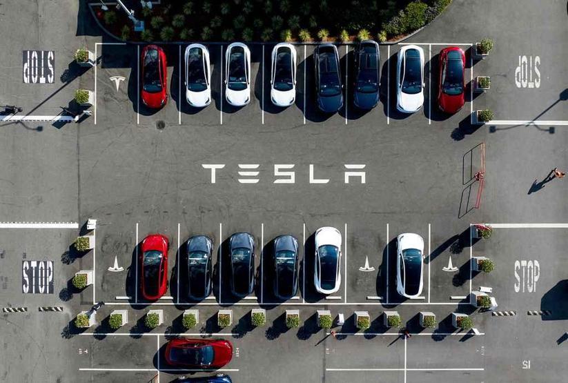 Tesla yeni CEO peşinde iddiası: Elon Musktan yanıt geldi