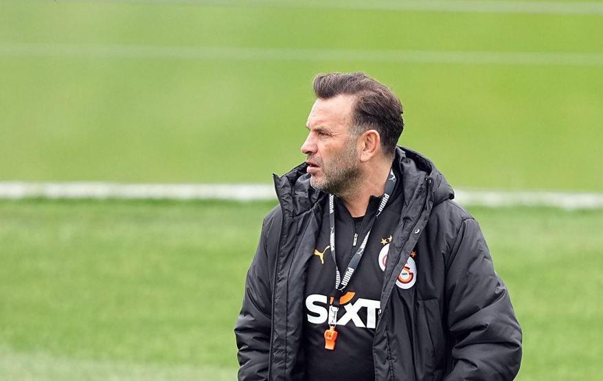 Galatasaray’da Sivasspor mesaisi sürüyor