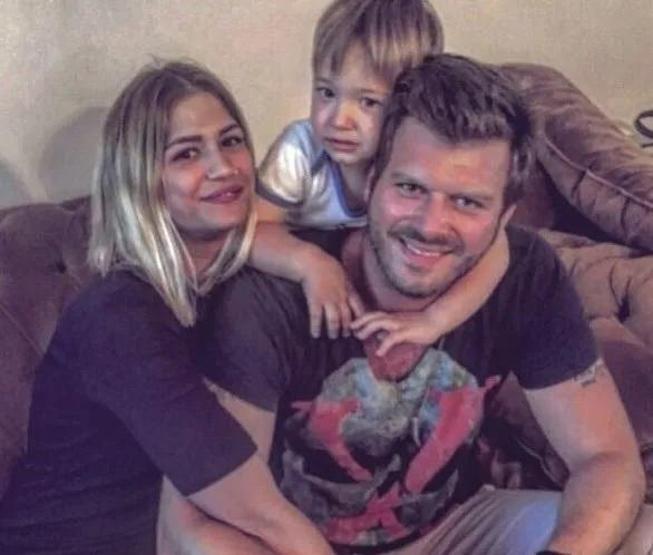 İnci Tanelerinin Nusreti Rıza Kocaoğlunun kız kardeşi de oyuncu çıktı Meğer onunla aynı dizide...