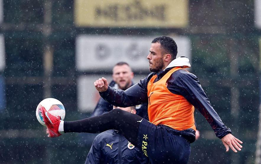 Fenerbahçe, Beşiktaş derbisi hazırlıklarına devam ediyor