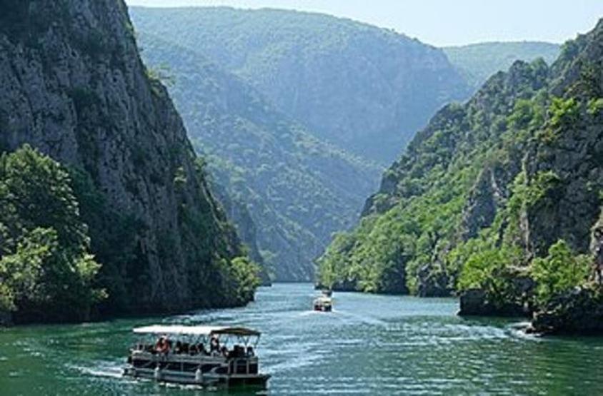 VİZE GEREKMİYOR Tatile giden oraya yerleşmek istiyor: Fiyatlar uygun ve hesaplı