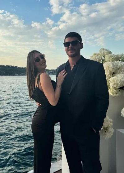 Poyraz, Survivordan elenince olanlar oldu Yasmin Erbil isyan etti: YİYİN BİRBİRİNİZİ