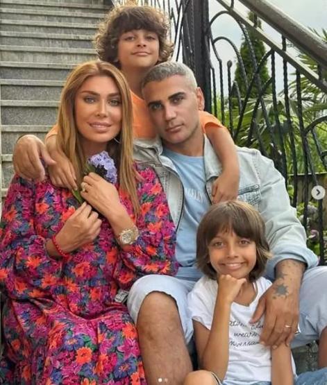 Doğuşun ikizleri Arda ve Arının babalarına benzerliği dikkat çekti