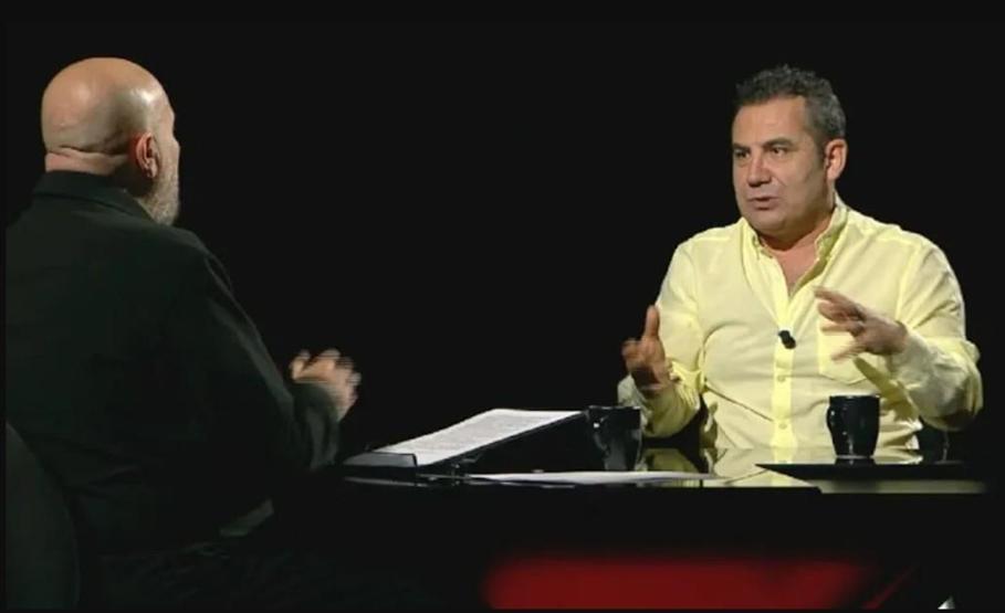 Ferhat Göçerden hayatını kaybeden kardeşi ile ilgili çok konuşulacak itiraf: Onun için hekimliği bırakmadım